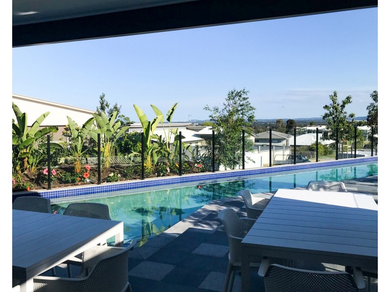 15/34 John Francis Drive, Carrara QLD 4211