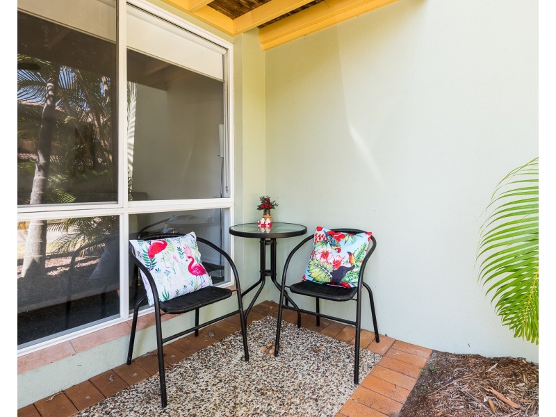 196/215 Cottesloe Drive, Mermaid Waters QLD 4218