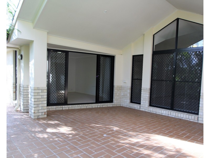 27 Hewson Court, Mudgeeraba QLD 4213