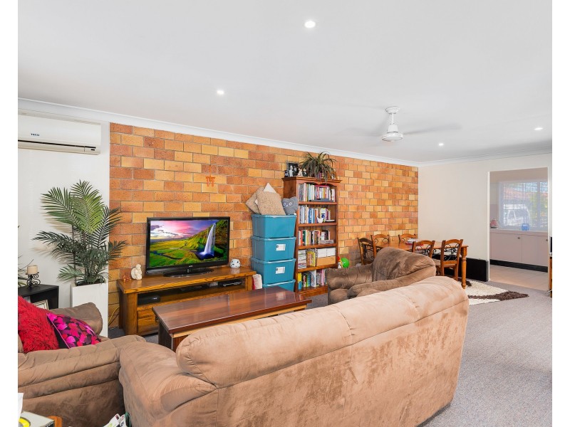 6/12 Landau Court, Miami QLD 4220