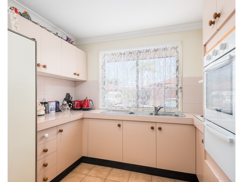 6/12 Landau Court, Miami QLD 4220