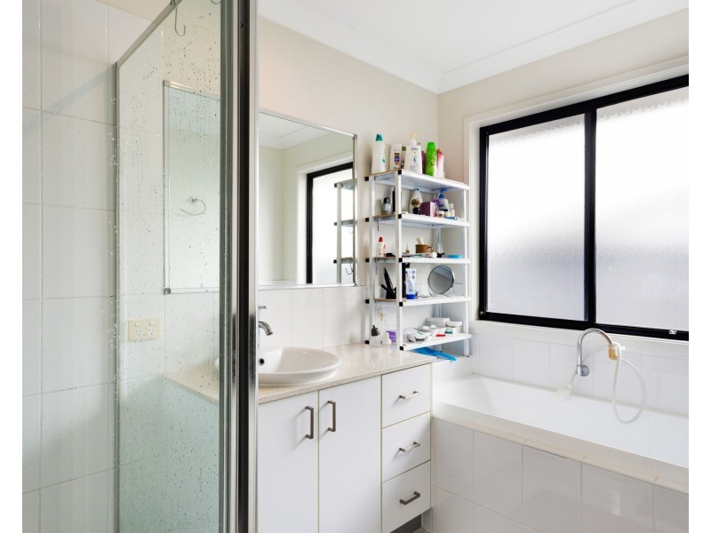 3 Lisa Crescent, Coomera QLD 4209