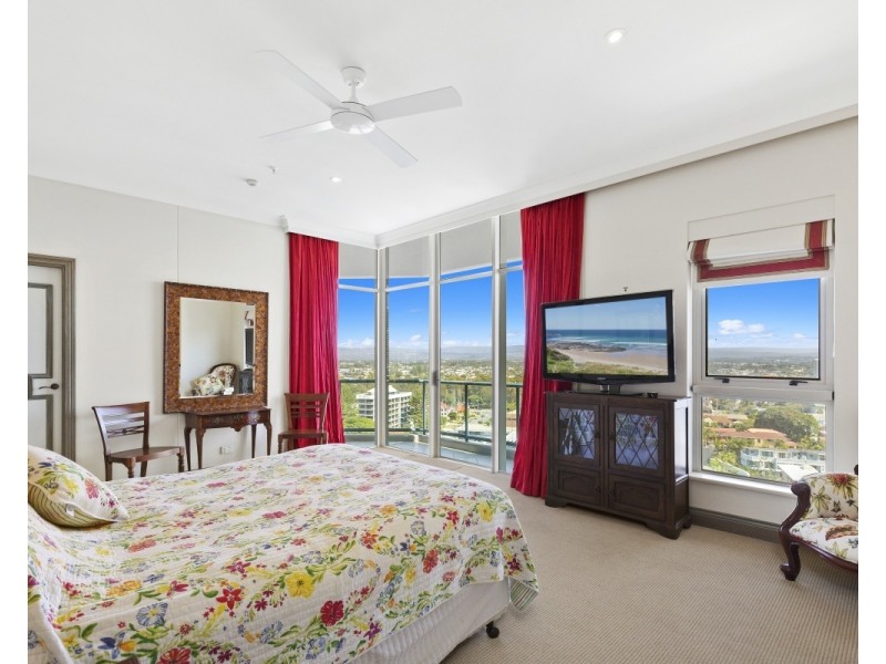 63/100 Old Burleigh Road, Broadbeach QLD 4218