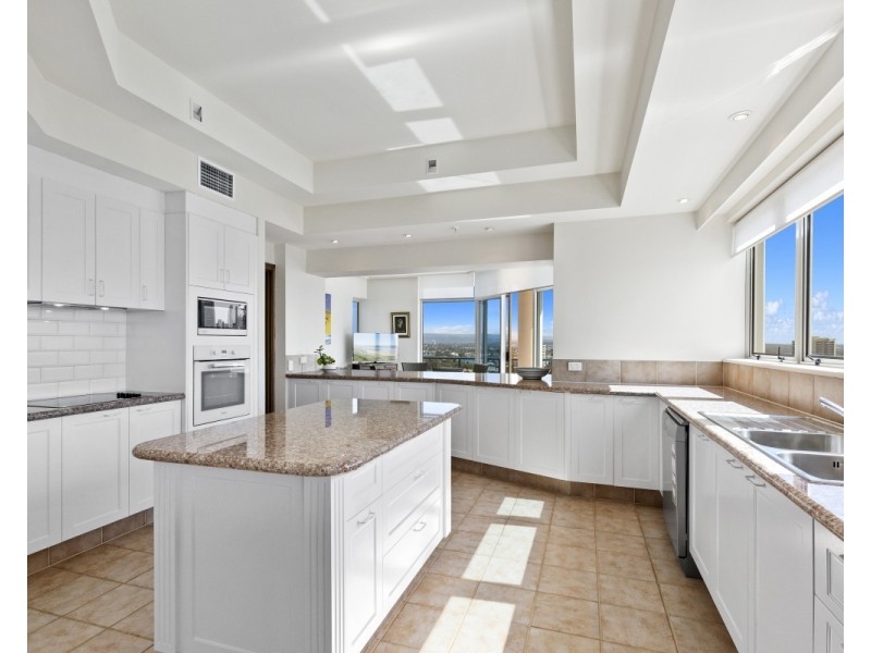 63/100 Old Burleigh Road, Broadbeach QLD 4218