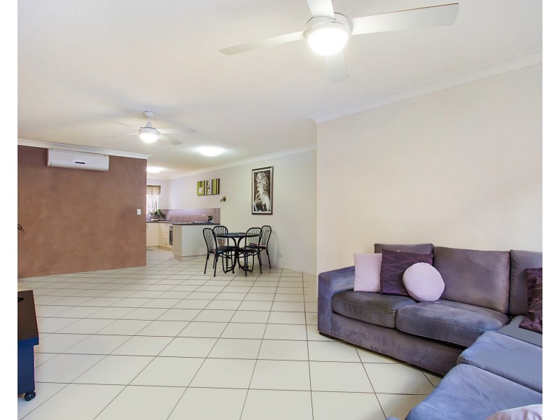 2/1923 Gold Coast Highway, Burleigh Heads QLD 4220