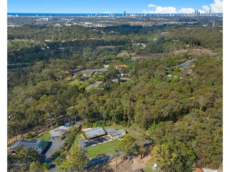 28 Castle Hill Drive, Gaven QLD 4211