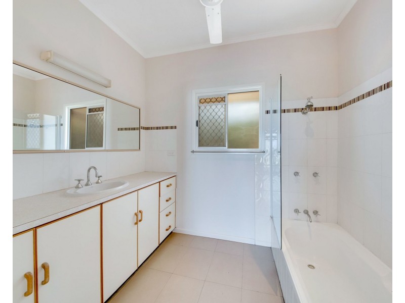 32 – 34 Auckland Street, Gladstone QLD 4680