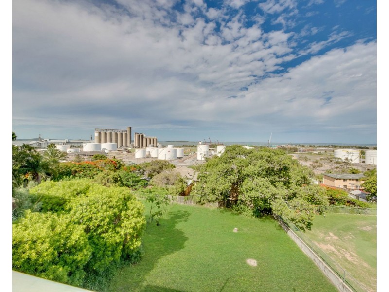 32 – 34 Auckland Street, Gladstone QLD 4680