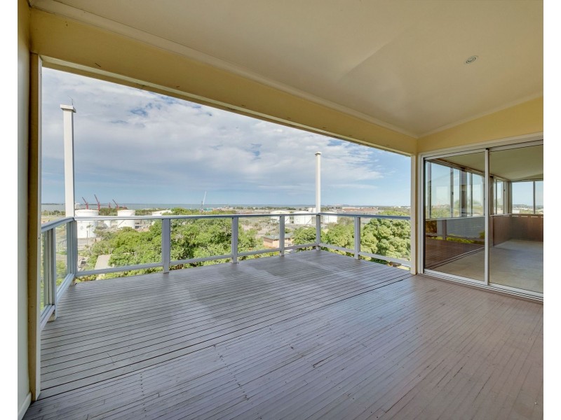 32 – 34 Auckland Street, Gladstone QLD 4680