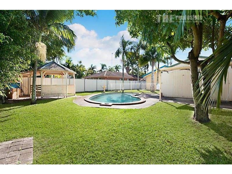 Broadbeach Waters QLD 4218