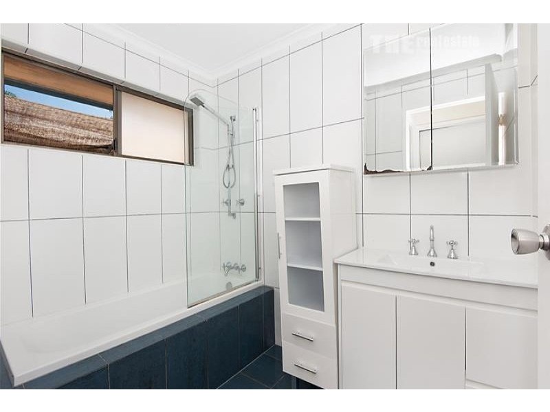 Broadbeach Waters QLD 4218