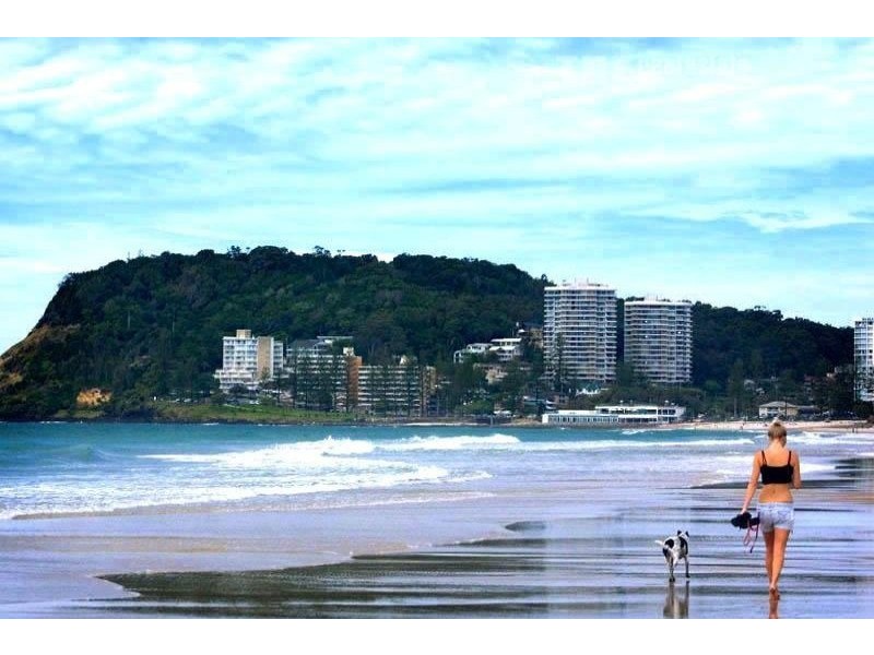 Burleigh Waters QLD 4220
