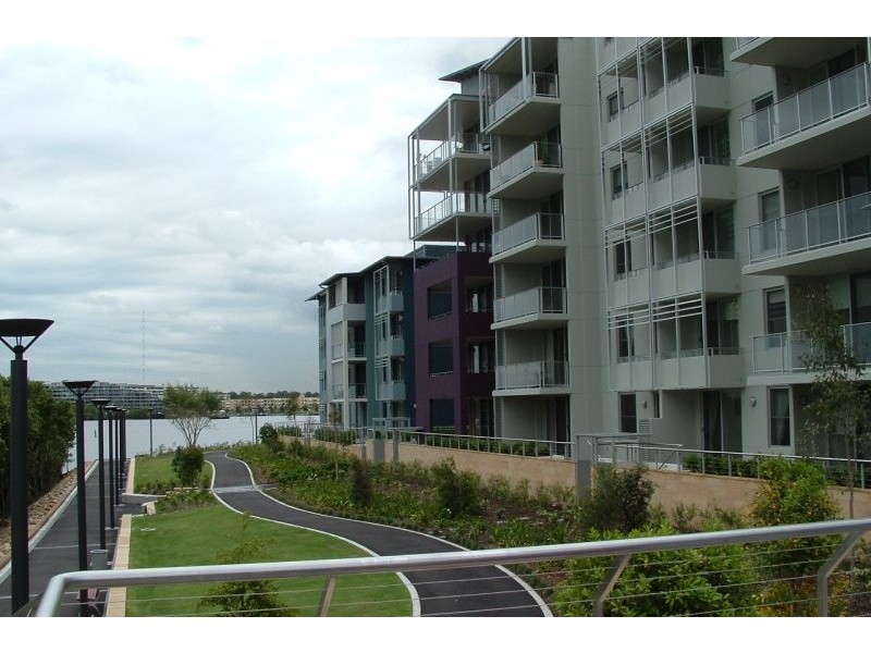 404/2 Shoreline Drive, Rhodes NSW 2138