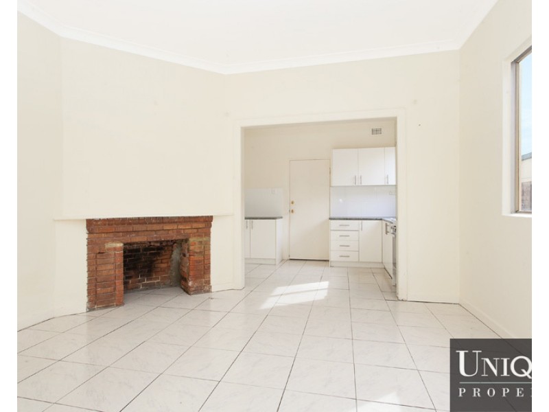 4 Percival Road, Stanmore NSW 2048