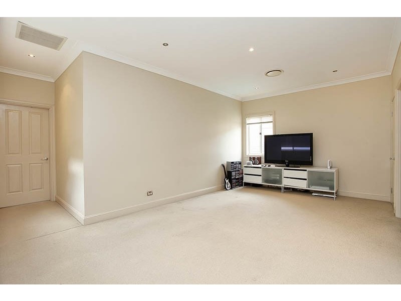 14 Adams Street, Breakfast Point NSW 2137