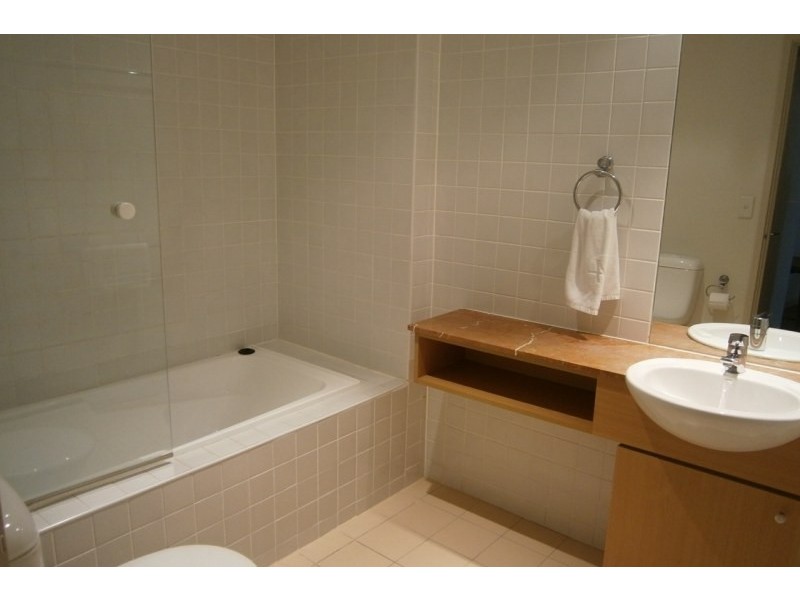 140/27 Bennelong Parkway, Wentworth Point NSW 2127