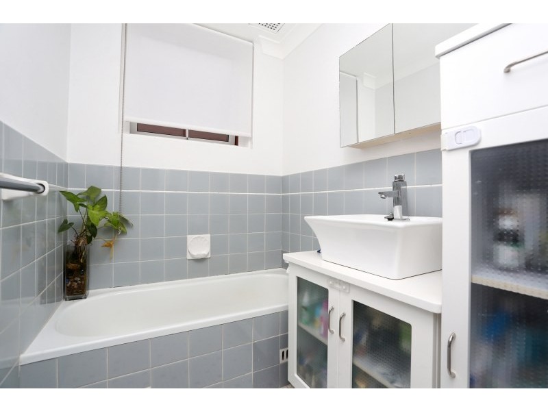 4/65 Warren Road, Marrickville NSW 2204