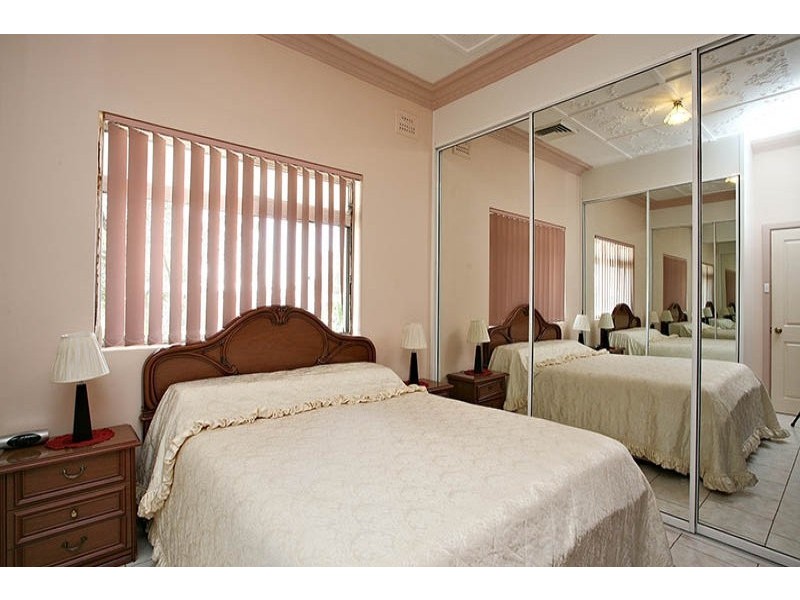 1 Zoeller Street, Concord NSW 2137