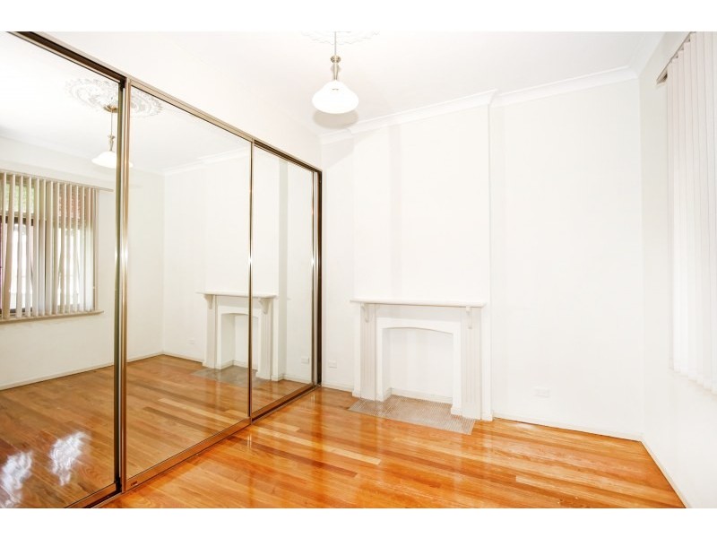 35 Petersham Road, Marrickville NSW 2204