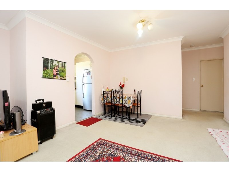10/27 Jeffrey Street, Canterbury NSW 2193