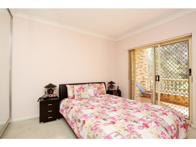 10/27 Jeffrey Street, Canterbury NSW 2193