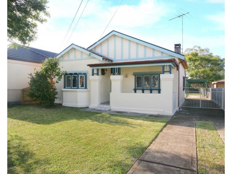 137 Cabarita Road, Cabarita NSW 2137