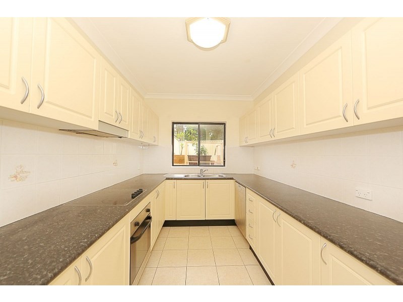 2/16 St Georges Road, Penshurst NSW 2222