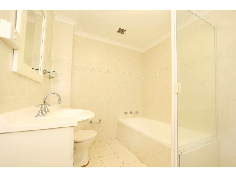 2/16 St Georges Road, Penshurst NSW 2222