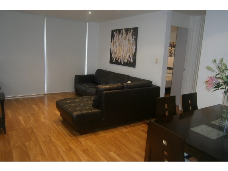 4/1 Bortfield Drive, Chiswick NSW 2046