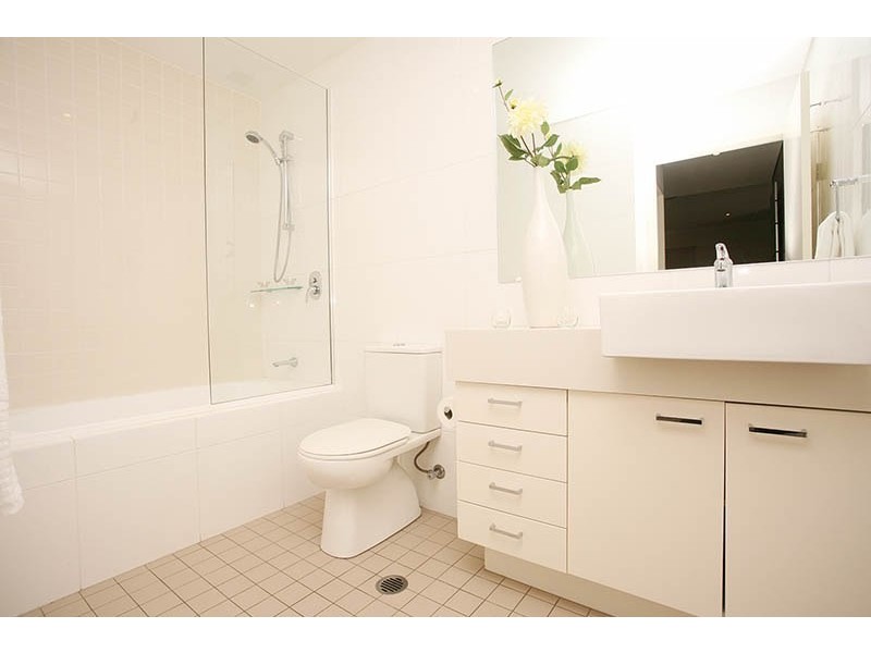 183/33 Hill Road, Wentworth Point NSW 2127