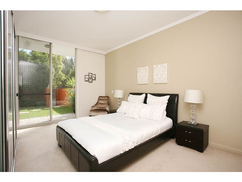 183/33 Hill Road, Wentworth Point NSW 2127