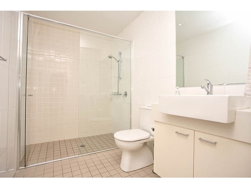 183/33 Hill Road, Wentworth Point NSW 2127