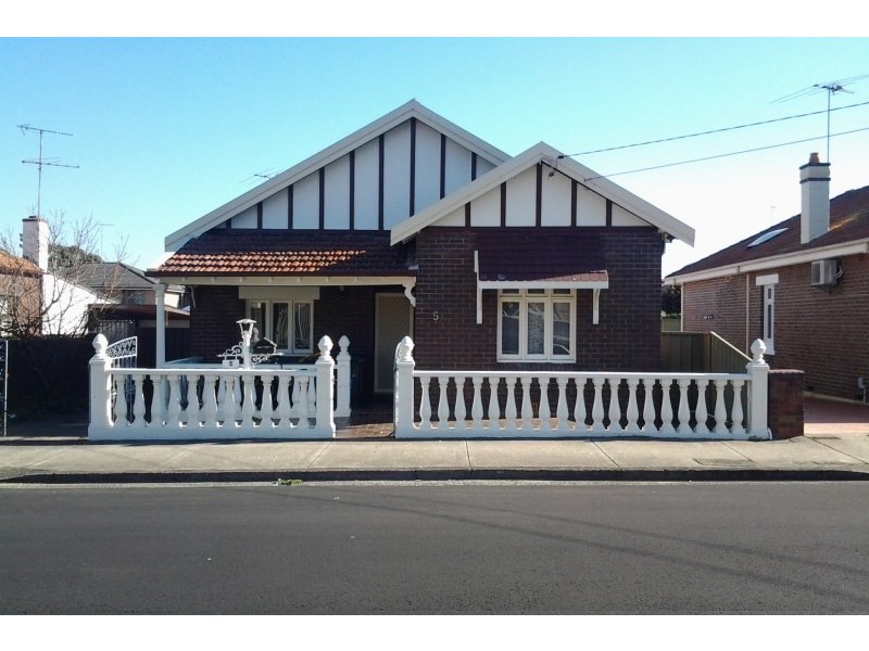 5 Frederick Street, Canterbury NSW 2193
