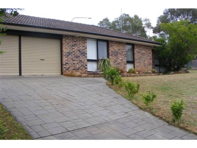 2 Orlick Street, Ambarvale NSW 2560