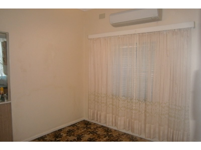 85 Taylor Street, Lakemba NSW 2195