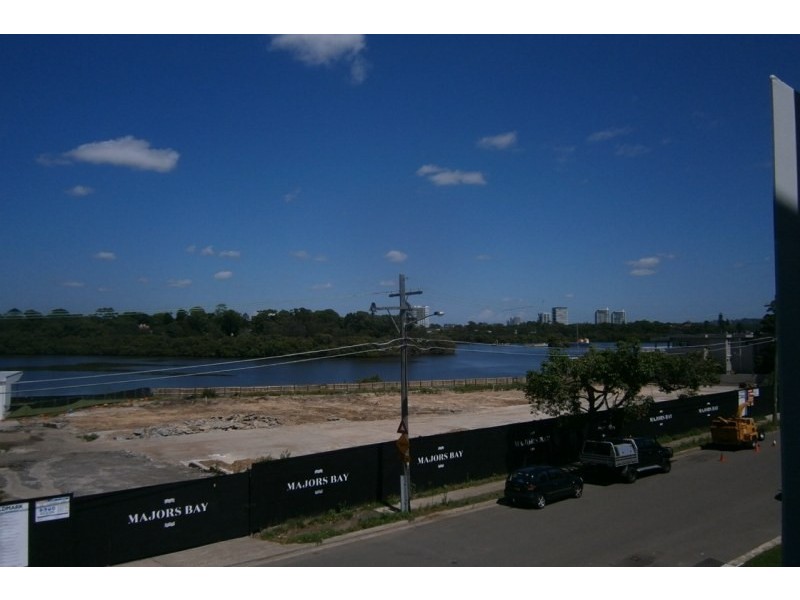 100 Tennyson Road, Concord NSW 2137