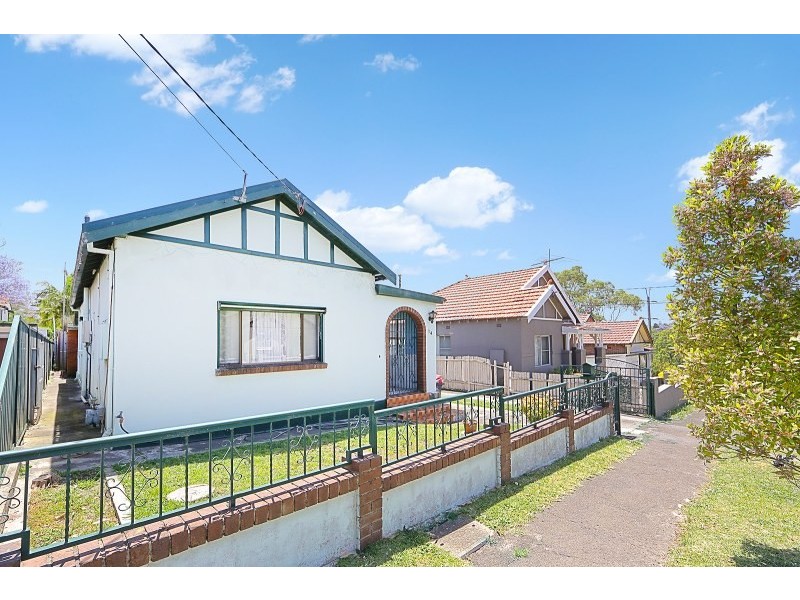 14 Anzac Street, Canterbury NSW 2193