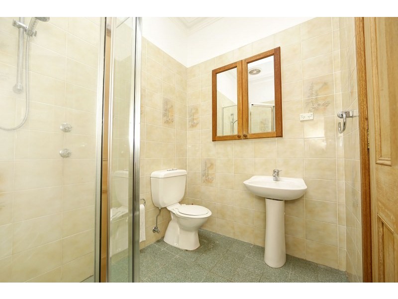 19 Windsor Road, Dulwich Hill NSW 2203