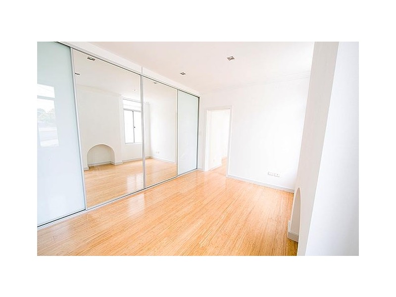 2/86 Petersham Road, Marrickville NSW 2204
