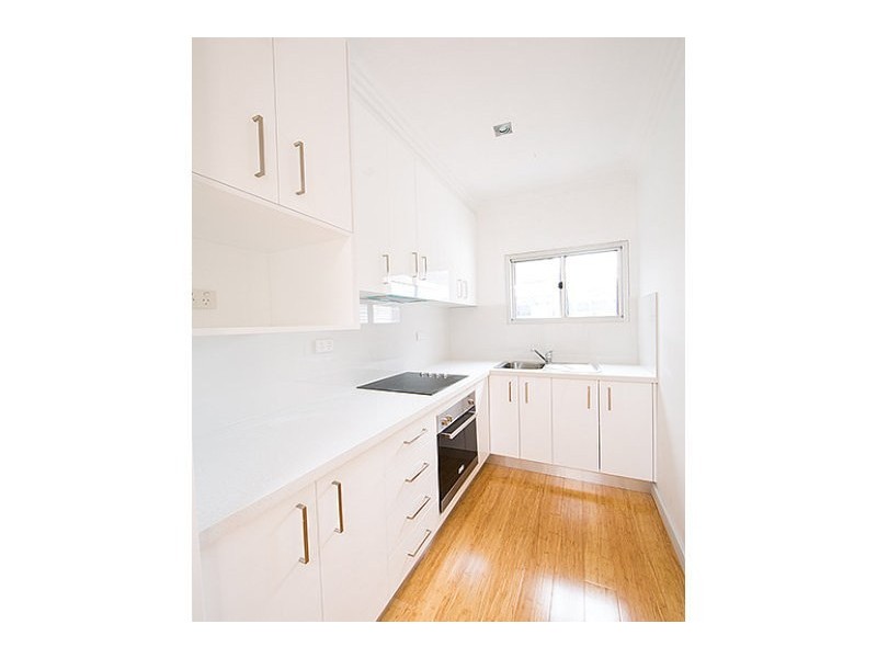 2/86 Petersham Road, Marrickville NSW 2204