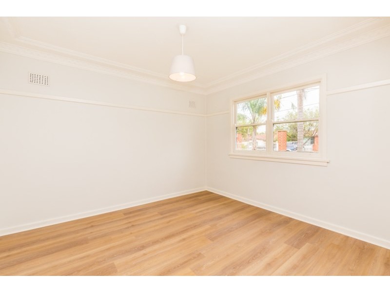 15 Lima Street, Greenacre NSW 2190