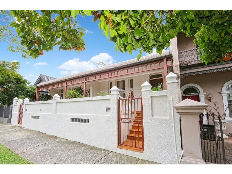 19 Windsor Road, Lewisham NSW 2049