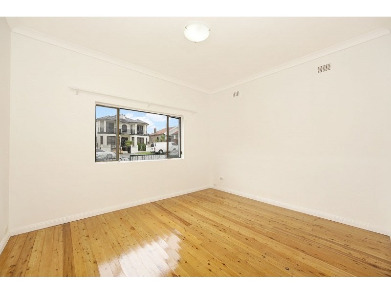 14 Anzac Street, Canterbury NSW 2193