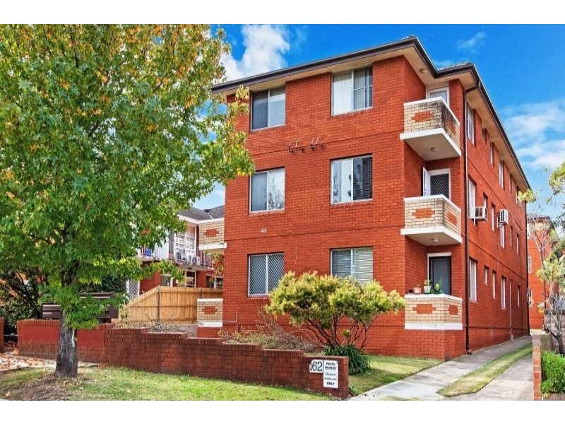8/162 Croydon Avenue, Croydon Park NSW 2133
