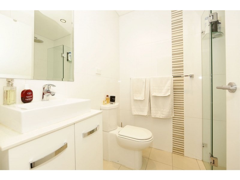 6/107 New Canterbury Road, Petersham NSW 2049