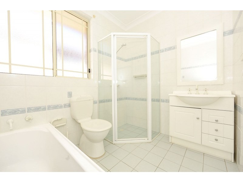 135 Moorefields Road, Roselands NSW 2196