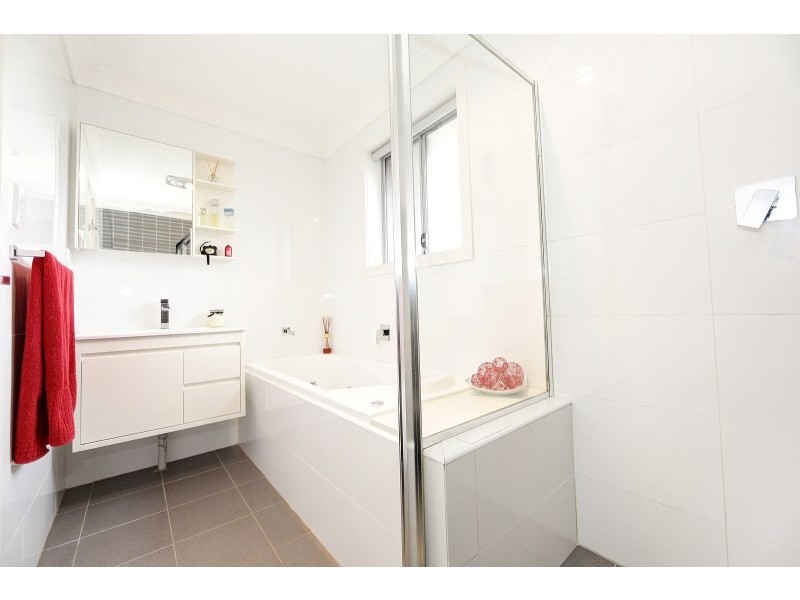 126 Horsley Road, Panania NSW 2213