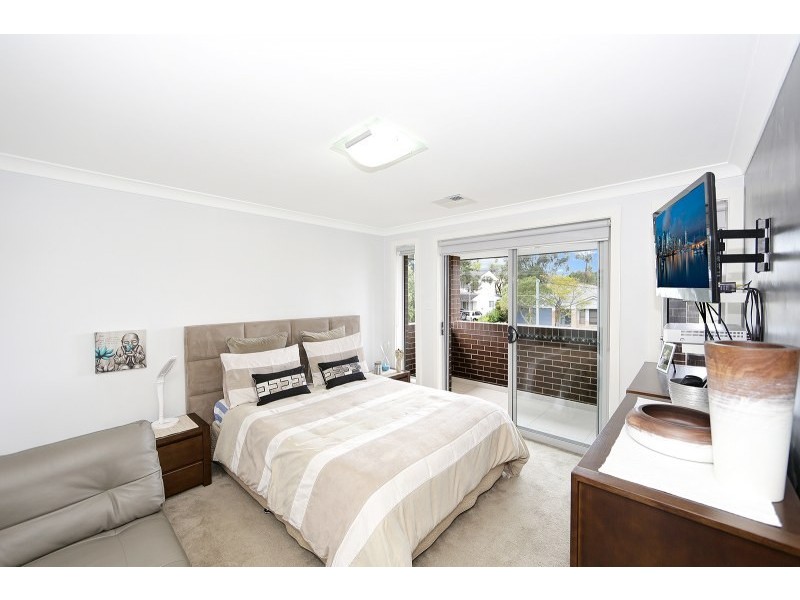 128 Horsley Drive, Panania NSW 2213