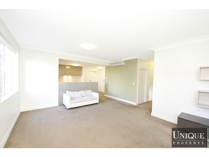 204/6 Peninsular Drive, Breakfast Point NSW 2137