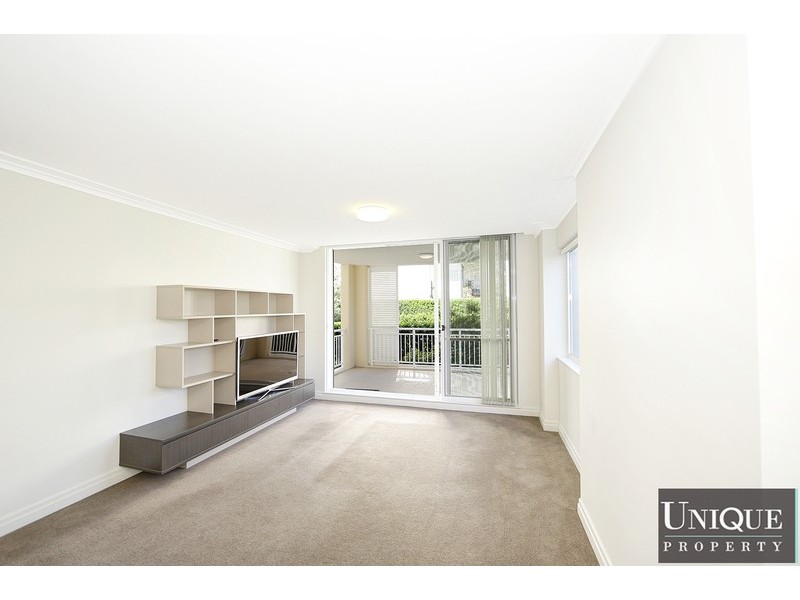 204/6 Peninsular Drive, Breakfast Point NSW 2137
